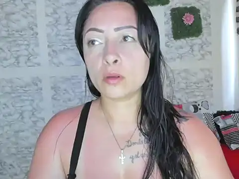 XXXStephanie XXX online show from April 2026 09:56:01 PM