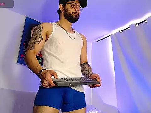 Snapshot of Axel_Stton chatting on May 2026 12:58:01 PM Axel Stton online show from May 2026 12:58:01 PM