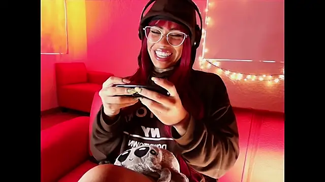 Snapshot of Canela_Osada_ chatting on January 2026 12:53:02 PM Canela Osada online show from January 2026 12:53:02 PM