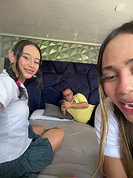 l0lita emi online show from March 2026 03:18:01 PM