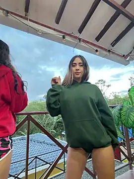 l0lita emi online show from April 2026 11:08:02 AM