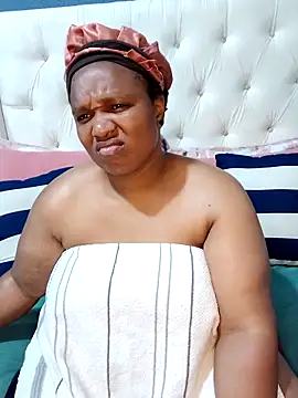 Ze-Zee99 online show from February 2026 09:44:01 PM