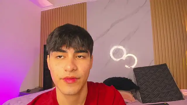 IamJuanJoc online show from February 2026 03:29:02 AM