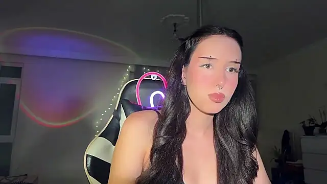 Snapshot of dora_grnt chatting on January 2026 11:52:01 PM dora grnt online show from January 2026 11:52:01 PM