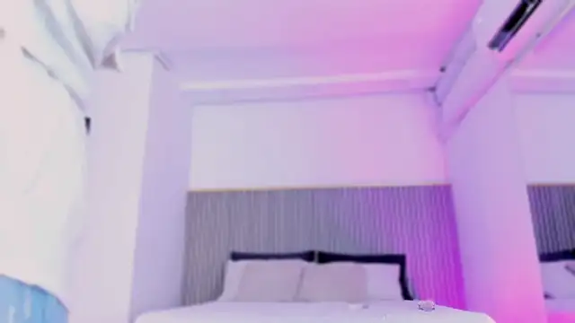 Snapshot of ashvalentine chatting on February 2026 07:44:02 PM ashvalentine online show from February 2026 07:44:02 PM