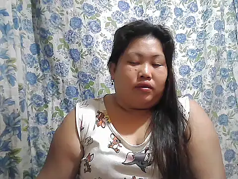 Snapshot of pinay_rose14 chatting on February 2026 12:27:01 PM pinay rose14 online show from February 2026 12:27:01 PM