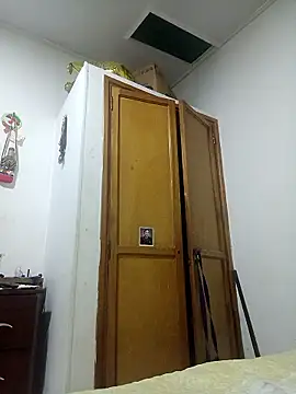 Snapshot of DaisyPassio chatting on January 2026 01:31:02 AM DaisyPassio online show from January 2026 01:31:02 AM