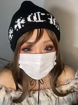 melmel1 online show from February 2026 11:54:02 AM