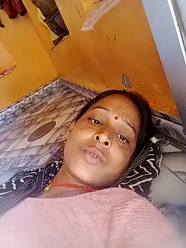 Snapshot of mabimi_sexe chatting on March 2026 06:03:02 AM mabimi sexe online show from March 2026 06:03:02 AM