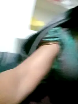 Snapshot of kiiuu_sexe chatting on February 2026 10:17:02 PM kiiuu sexe online show from February 2026 10:17:02 PM