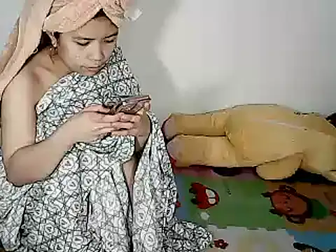 Snapshot of xxhotamizinggirl chatting on February 2026 11:35:02 AM xxhotamizinggirl online show from February 2026 11:35:02 AM