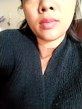 Snapshot of Aurora206 chatting on January 2026 06:40:02 AM Aurora206 online show from January 2026 06:40:02 AM