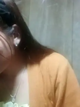 jjennyyy online show from May 2026 02:56:02 PM