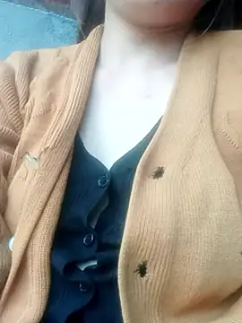 jjennyyy online show from June 2026 09:33:01 AM