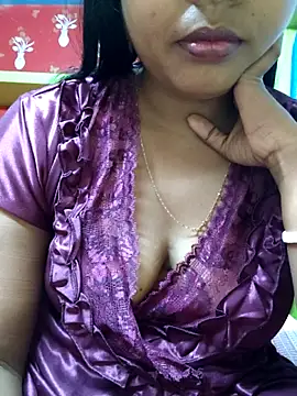 Snapshot of arushi_bb chatting on February 2026 07:52:02 PM arushi bb online show from February 2026 07:52:02 PM