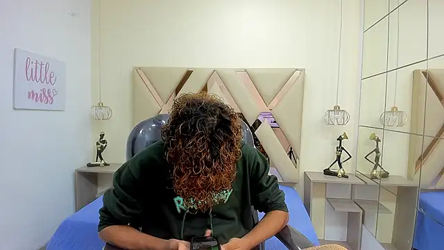 Snapshot of Anyelo_Twink chatting on February 2026 01:54:01 PM Anyelo Twink online show from February 2026 01:54:01 PM