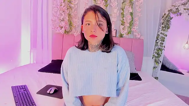 nicky bonny18 online show from January 2026 12:33:02 PM