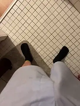 Snapshot of Hamsterdich chatting on February 2026 06:18:01 PM Hamsterdich online show from February 2026 06:18:01 PM