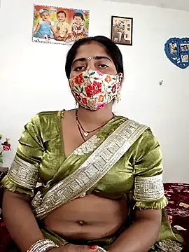 Snapshot of Angel_eyes00 chatting on February 2026 08:27:02 PM Angel eyes00 online show from February 2026 08:27:02 PM