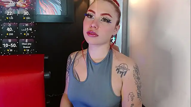 Snapshot of Dominic_Queen1126 chatting on May 2026 11:51:02 AM Dominic Queen1126 online show from May 2026 11:51:02 AM