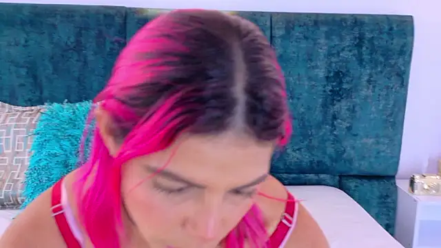 Niky santana online show from February 2026 06:48:01 PM