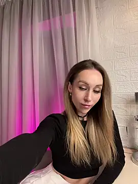 Snapshot of AnesaKis chatting on February 2026 05:35:01 AM AnesaKis online show from February 2026 05:35:01 AM