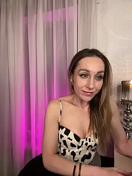 Snapshot of AnesaKis chatting on February 2026 02:15:01 AM AnesaKis online show from February 2026 02:15:01 AM