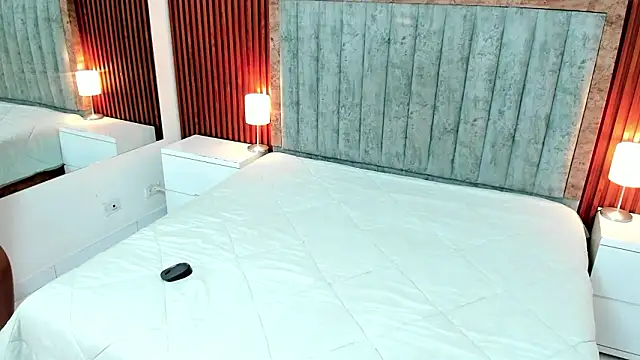 Snapshot of Arianaa_Cooper_ chatting on January 2026 11:36:01 AM Arianaa Cooper online show from January 2026 11:36:01 AM