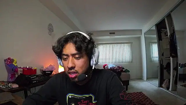 Embersboudoir online show from February 2026 09:44:02 PM