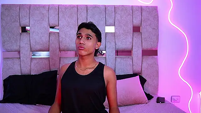 Snapshot of LiamJaxon chatting on February 2026 04:11:01 AM LiamJaxon online show from February 2026 04:11:01 AM