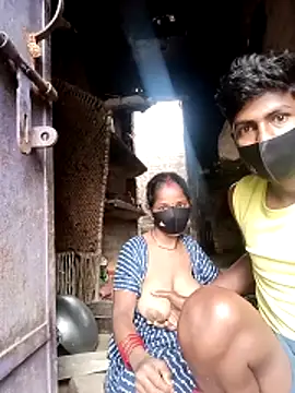 Shivanisingh4 online show from March 2026 09:21:02 AM