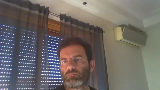 Snapshot of _grj1 chatting on July 2026 08:08:01 AM grj1 online show from July 2026 08:08:01 AM