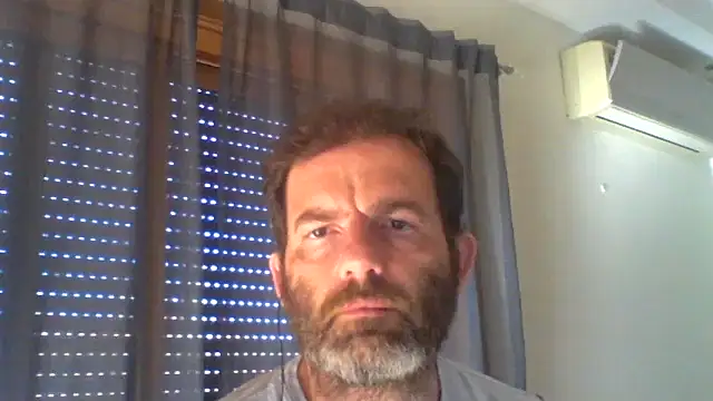 Snapshot of _grj1 chatting on July 2026 08:08:01 AM grj1 online show from July 2026 08:08:01 AM