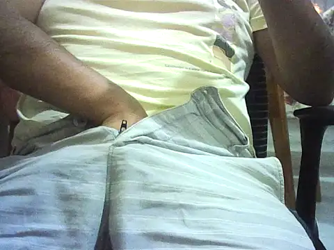 Snapshot of lovepirate009 chatting on January 2026 08:52:01 AM lovepirate009 online show from January 2026 08:52:01 AM