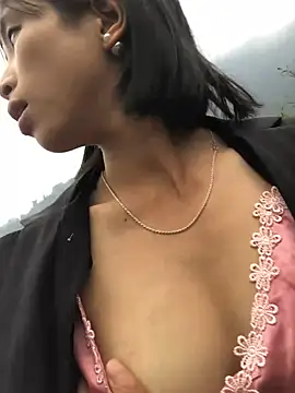 Snapshot of sun-shii chatting on February 2026 08:46:02 AM sun-shii online show from February 2026 08:46:02 AM