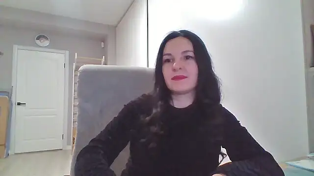 Snapshot of HollySecret77 chatting on January 2026 03:50:02 PM HollySecret77 online show from January 2026 03:50:02 PM