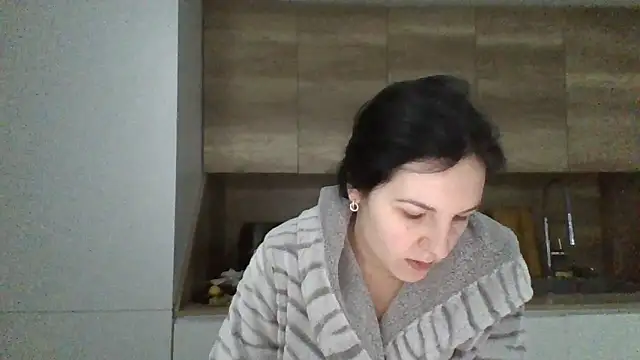 Snapshot of HollySecret77 chatting on February 2026 02:47:01 PM HollySecret77 online show from February 2026 02:47:01 PM