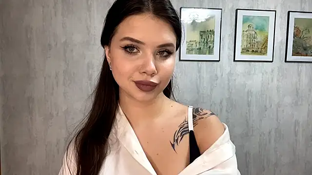 Snapshot of MaraTilIer chatting on February 2026 05:46:02 AM MaraTilIer online show from February 2026 05:46:02 AM