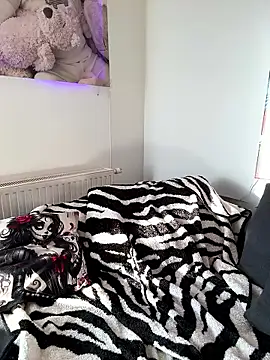 Snapshot of gabi-milf chatting on January 2026 08:08:02 AM gabi-milf online show from January 2026 08:08:02 AM