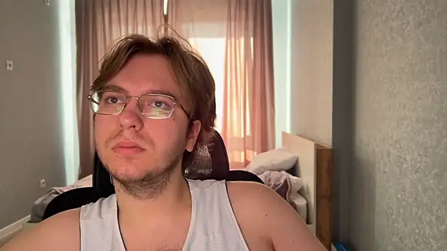 HairyVit online show from March 2026 07:37:02 AM