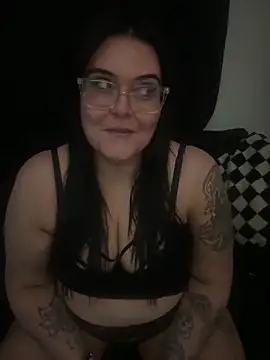 Snapshot of Miss_CurvesXXX chatting on February 2026 06:26:01 PM Miss CurvesXXX online show from February 2026 06:26:01 PM