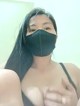 Snapshot of Lyly-68688 chatting on February 2026 02:37:01 AM Lyly-68688 online show from February 2026 02:37:01 AM