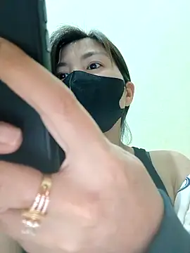 Snapshot of Lyly-68688 chatting on February 2026 02:21:02 PM Lyly-68688 online show from February 2026 02:21:02 PM