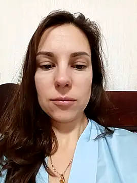 Snapshot of She-Moon chatting on February 2026 07:41:01 PM She-Moon online show from February 2026 07:41:01 PM