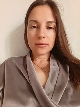 She-Moon online show from July 2026 05:45:02 AM