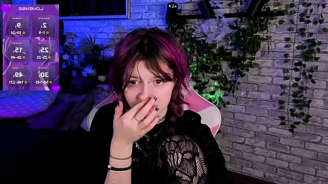 Ashley Veil online show from May 2026 08:48:02 PM