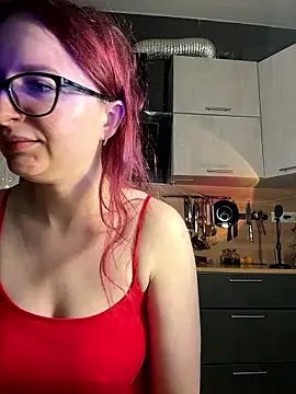 Snapshot of coy_girl_ chatting on January 2026 01:27:02 PM coy girl online show from January 2026 01:27:02 PM