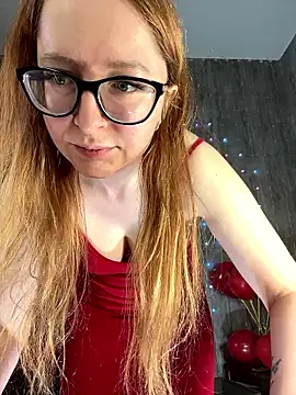 Snapshot of coy_girl_ chatting on February 2026 11:18:01 AM coy girl online show from February 2026 11:18:01 AM