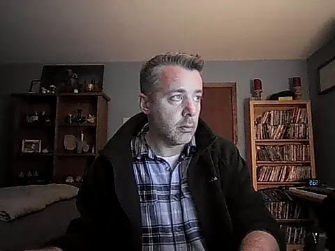 chrisw8140 online show from February 2026 02:28:02 AM