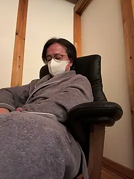 Snapshot of hiroshi-1964 chatting on January 2026 09:35:02 PM hiroshi-1964 online show from January 2026 09:35:02 PM